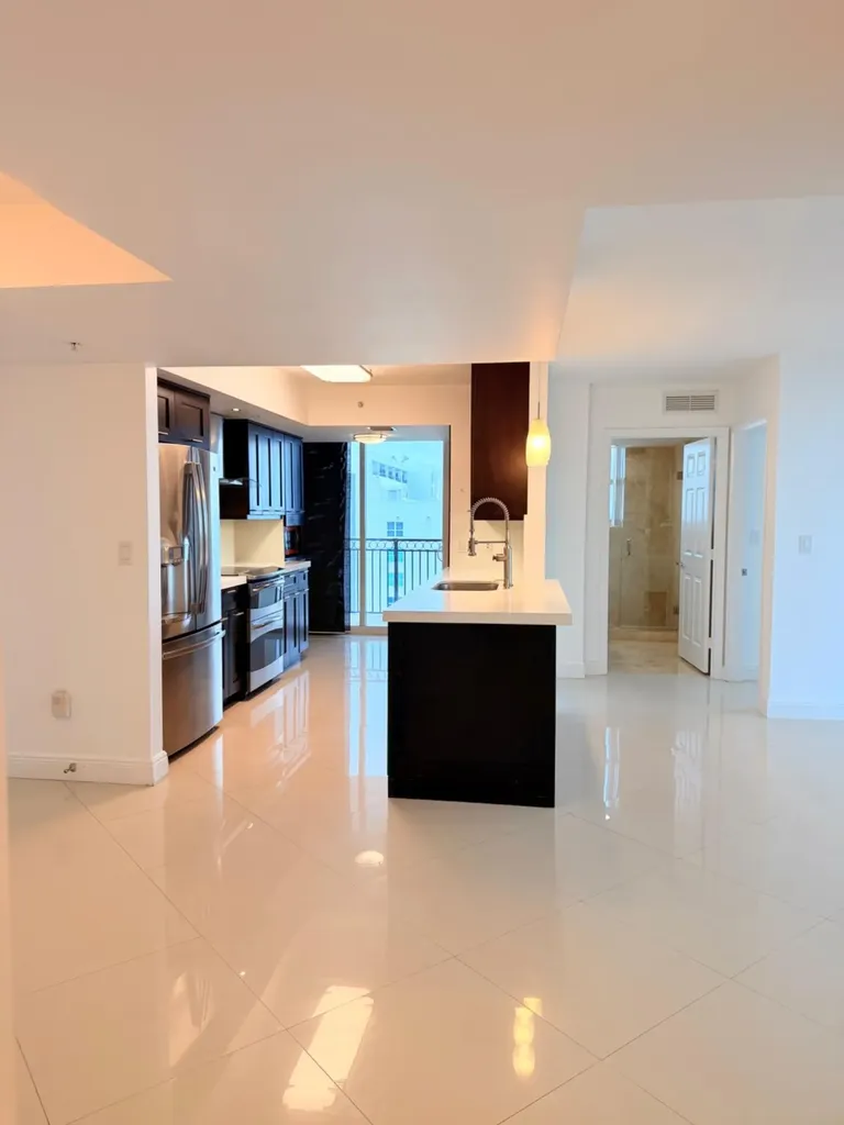 3232 Coral Way Miami FL 33145