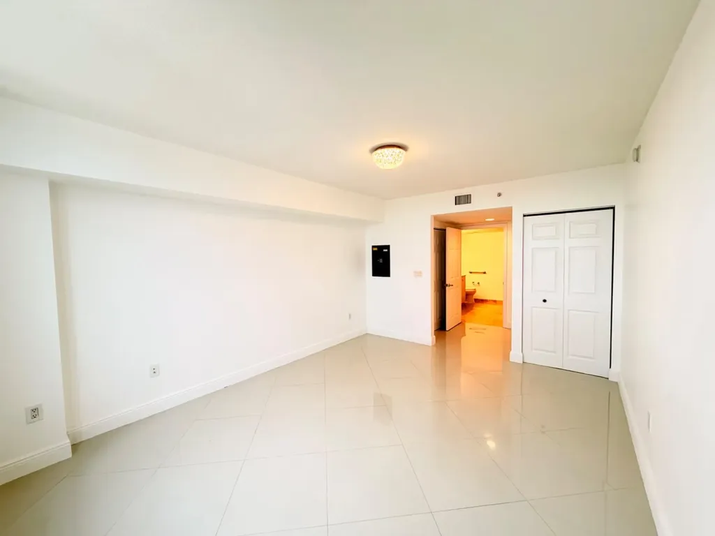 3232 Coral Way Miami FL 33145