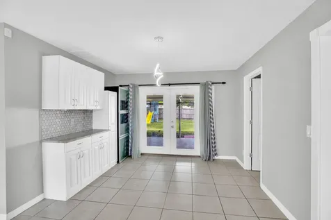 2255 15th Avenue SW Vero Beach FL 32962