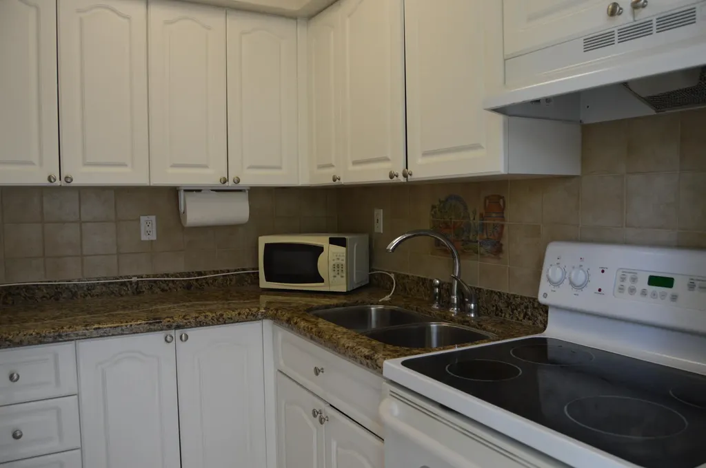 1500 SE 15th Street Fort Lauderdale FL 33316