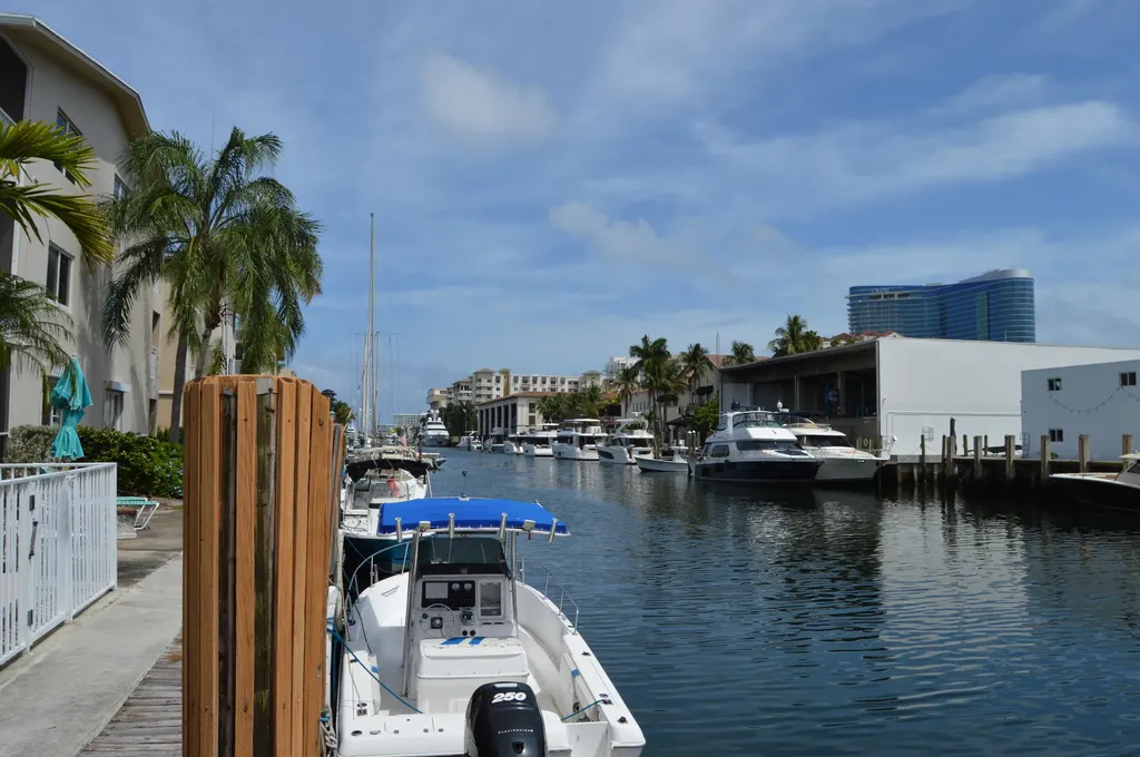 1500 SE 15th Street Fort Lauderdale FL 33316