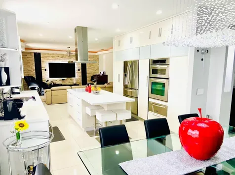 3898 Falcon Ridge Circle Weston FL 33331