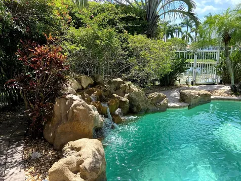 3898 Falcon Ridge Circle Weston FL 33331