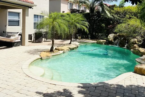 3898 Falcon Ridge Circle Weston FL 33331