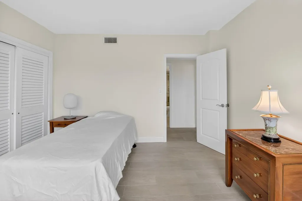 1000 Lowry Street Delray Beach FL 33483