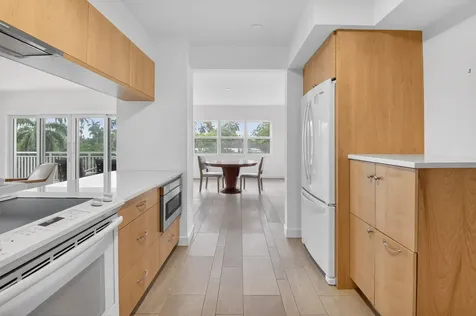 1000 Lowry Street Delray Beach FL 33483