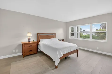 1000 Lowry Street Delray Beach FL 33483