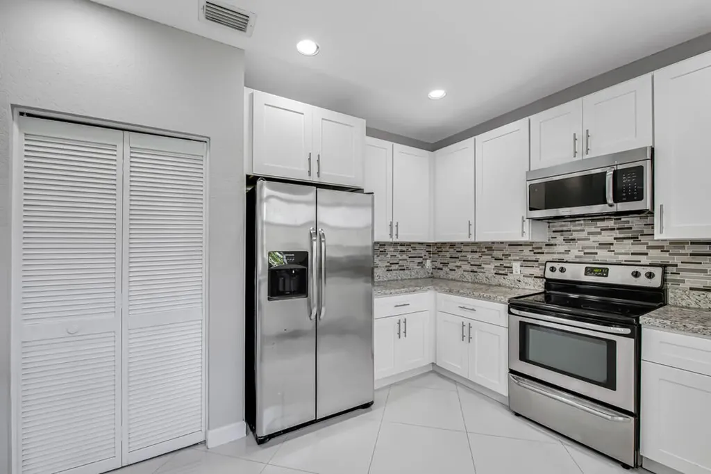 19491 Black Olive Lane Boca Raton FL 33498