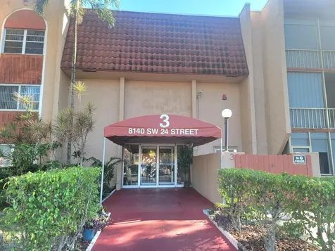 8140 SW 24th Street North Lauderdale FL 33068