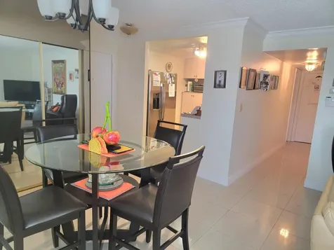 8140 SW 24th Street North Lauderdale FL 33068