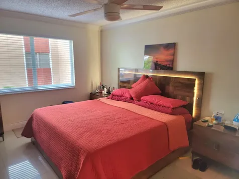 8140 SW 24th Street North Lauderdale FL 33068