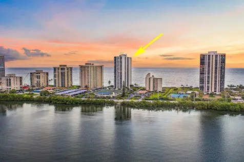 5420 N Ocean Drive Singer Island FL 33404