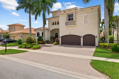 8605 Club Estates Way Lake Worth FL 33467