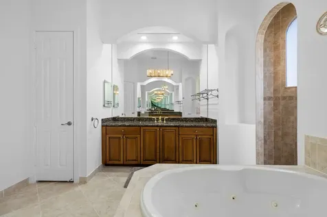 8605 Club Estates Way Lake Worth FL 33467