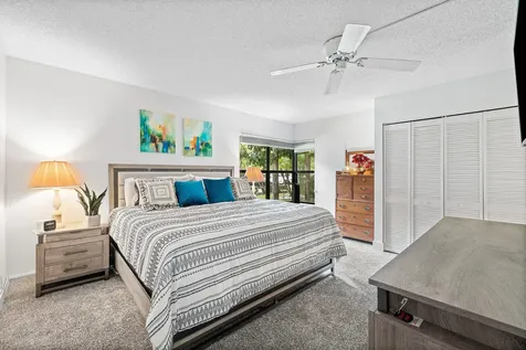 5121 Oakhill Lane Delray Beach FL 33484