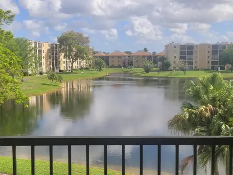 7900 NW 50th Street Lauderhill FL 33351