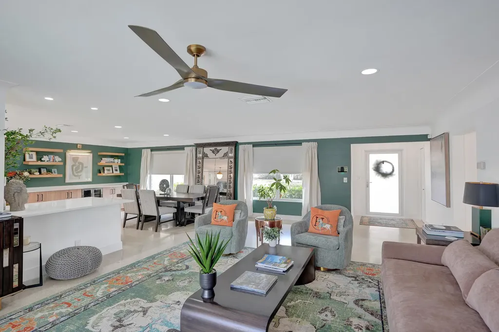 5711 Bayview Drive Fort Lauderdale FL 33308