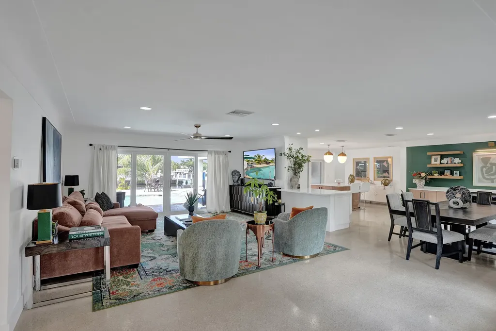 5711 Bayview Drive Fort Lauderdale FL 33308