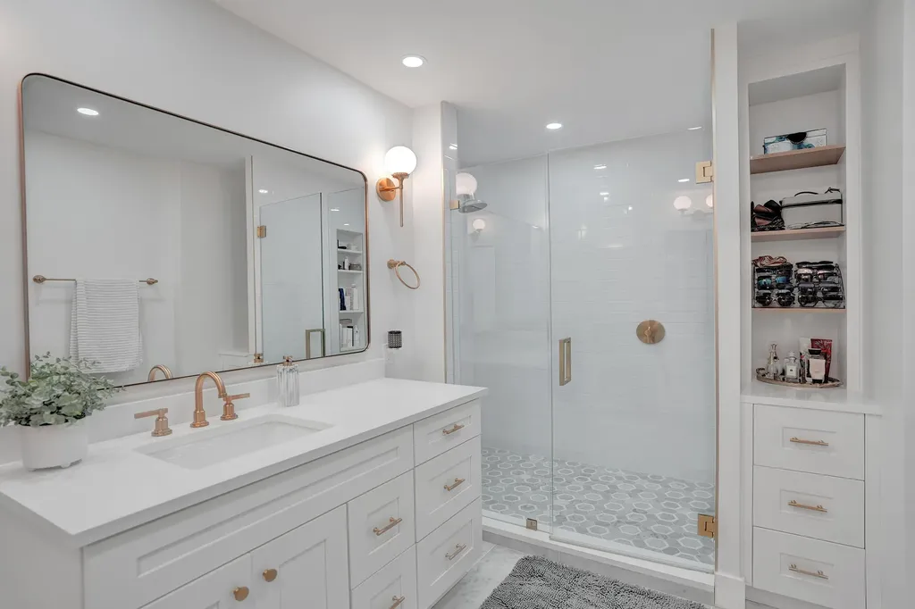 5711 Bayview Drive Fort Lauderdale FL 33308