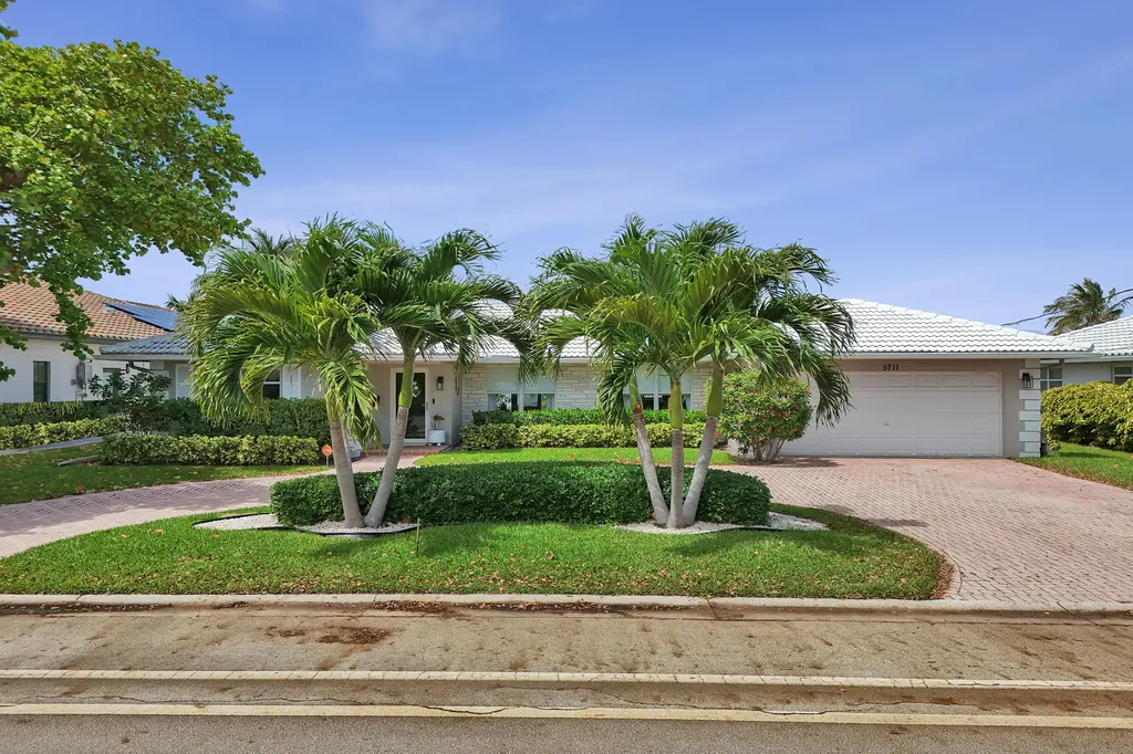 5711 Bayview Drive Fort Lauderdale FL 33308