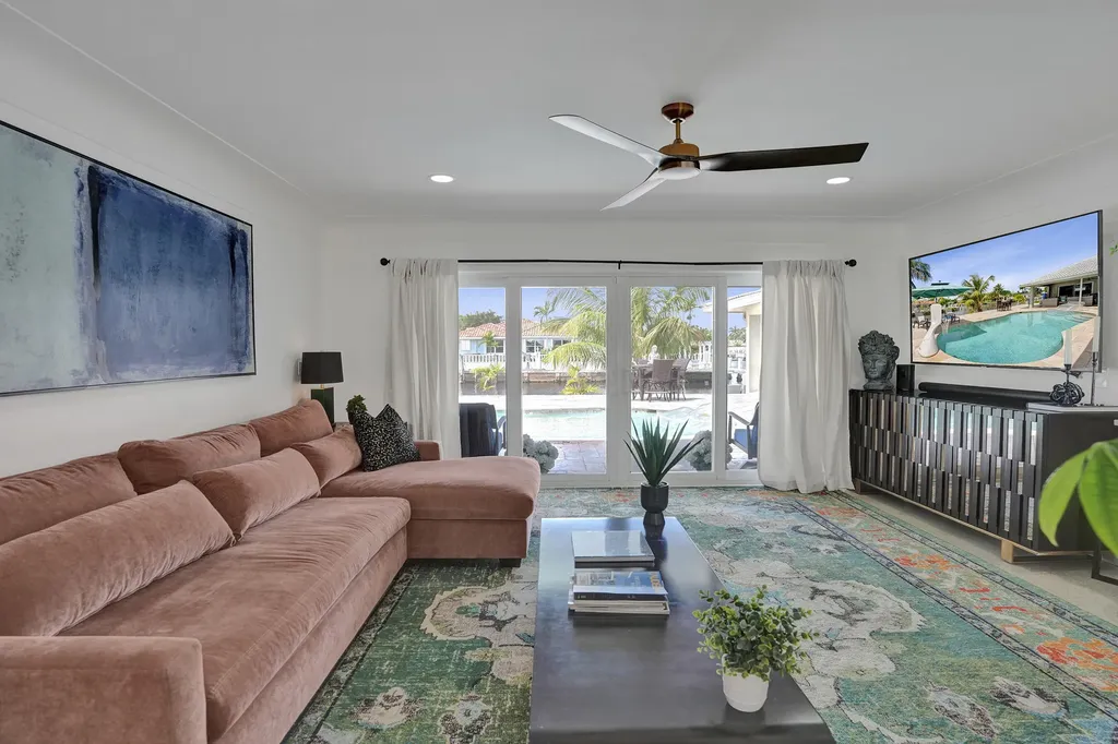 5711 Bayview Drive Fort Lauderdale FL 33308