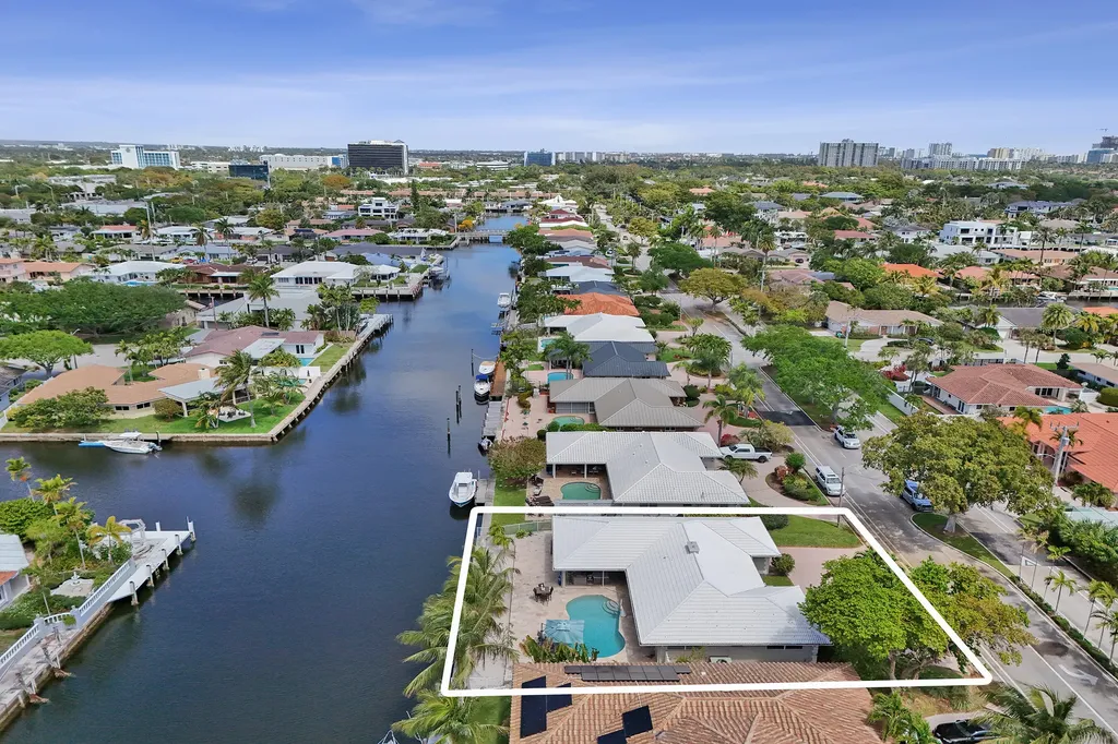 5711 Bayview Drive Fort Lauderdale FL 33308