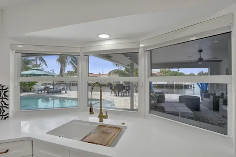 5711 Bayview Drive Fort Lauderdale FL 33308