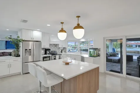 5711 Bayview Drive Fort Lauderdale FL 33308