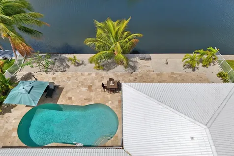 5711 Bayview Drive Fort Lauderdale FL 33308