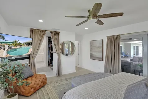 5711 Bayview Drive Fort Lauderdale FL 33308