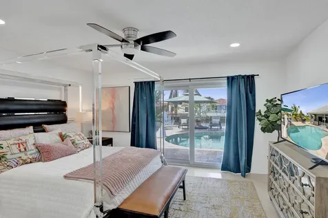 5711 Bayview Drive Fort Lauderdale FL 33308