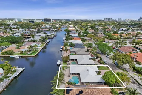 5711 Bayview Drive Fort Lauderdale FL 33308