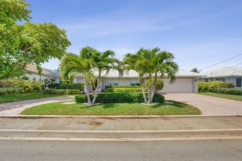 5711 Bayview Drive Fort Lauderdale FL 33308