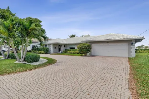 5711 Bayview Drive Fort Lauderdale FL 33308