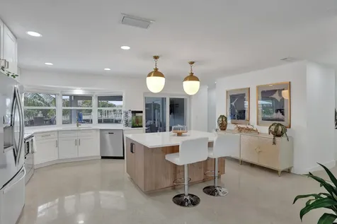 5711 Bayview Drive Fort Lauderdale FL 33308