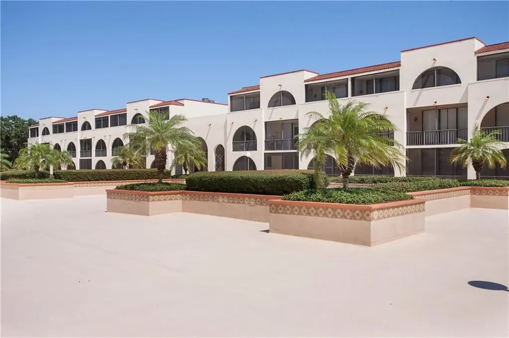 5601 Highway A1a Vero Beach FL 32963