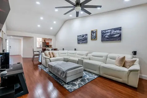 7599 Glendevon Lane Delray Beach FL 33446