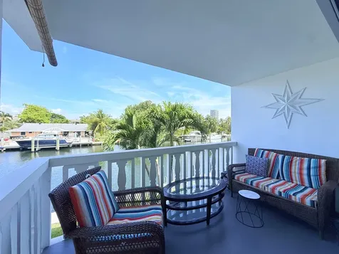 470 Paradise Isle Boulevard Hallandale Beach FL 33009