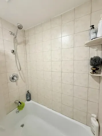 470 Paradise Isle Boulevard Hallandale Beach FL 33009