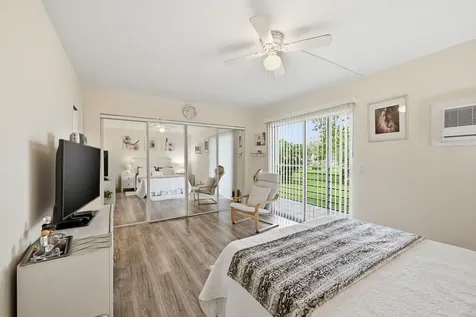314 Brighton Boca Raton FL 33434