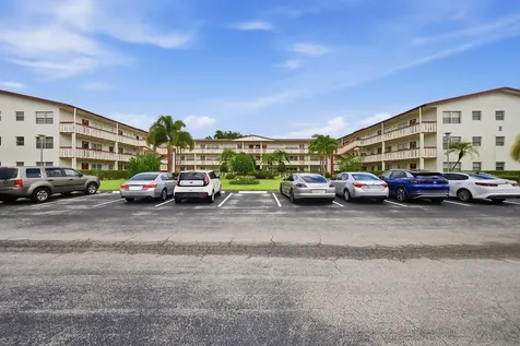 314 Brighton Boca Raton FL 33434