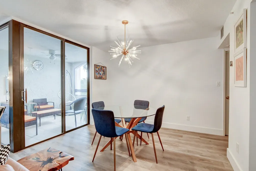 1915 Lavers Circle Delray Beach FL 33444