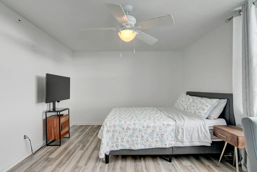 1915 Lavers Circle Delray Beach FL 33444