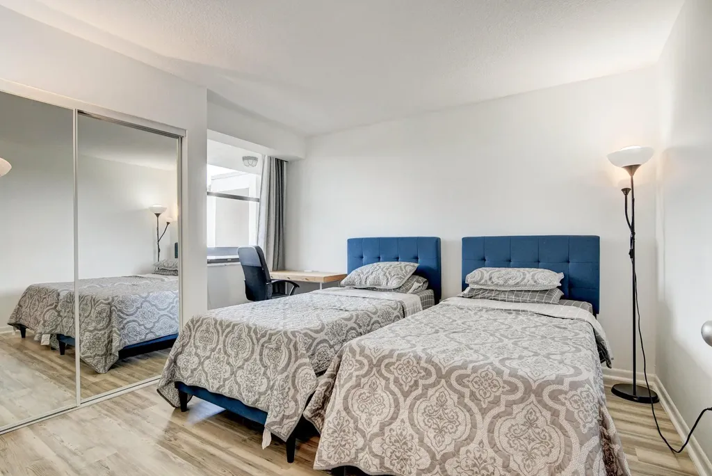 1915 Lavers Circle Delray Beach FL 33444