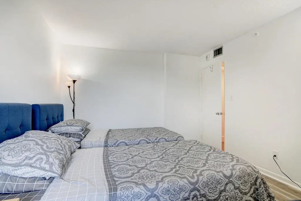 1915 Lavers Circle Delray Beach FL 33444