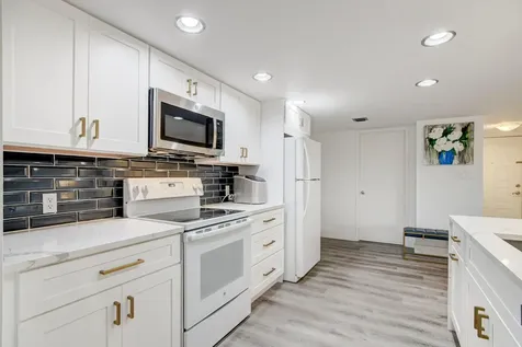 1915 Lavers Circle Delray Beach FL 33444