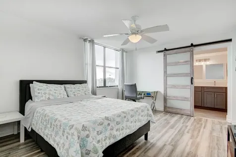 1915 Lavers Circle Delray Beach FL 33444