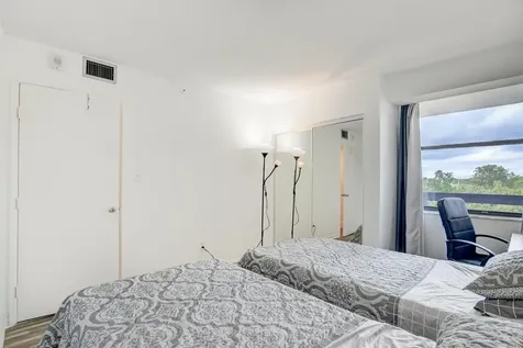 1915 Lavers Circle Delray Beach FL 33444