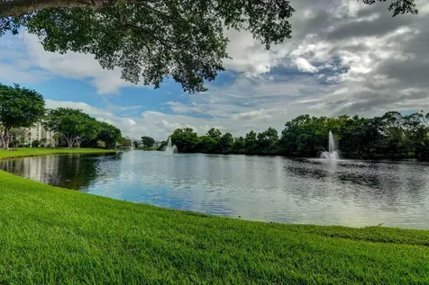 1915 Lavers Circle Delray Beach FL 33444