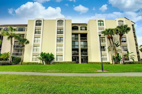 1915 Lavers Circle Delray Beach FL 33444